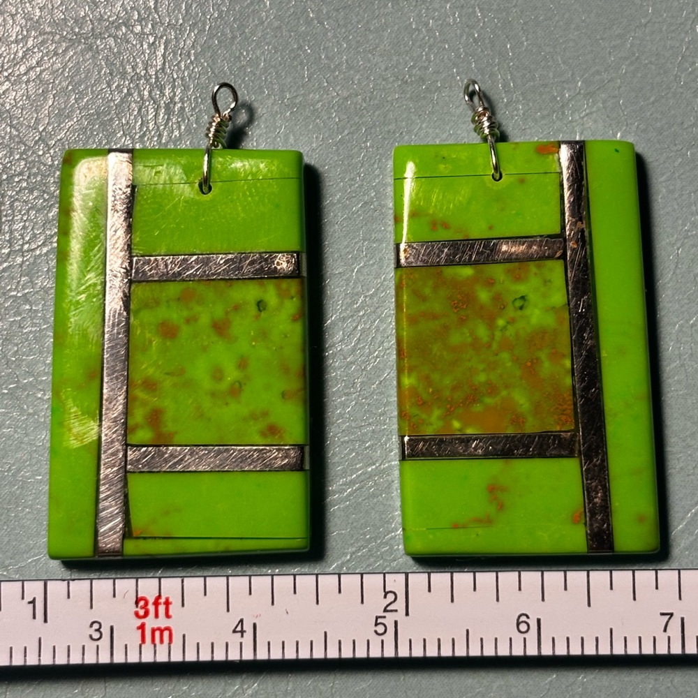 Vintage Southwestern Navajo Lime Green Gaspeite Inlay Rectangular Slab Earrings - Picture 6 of 16